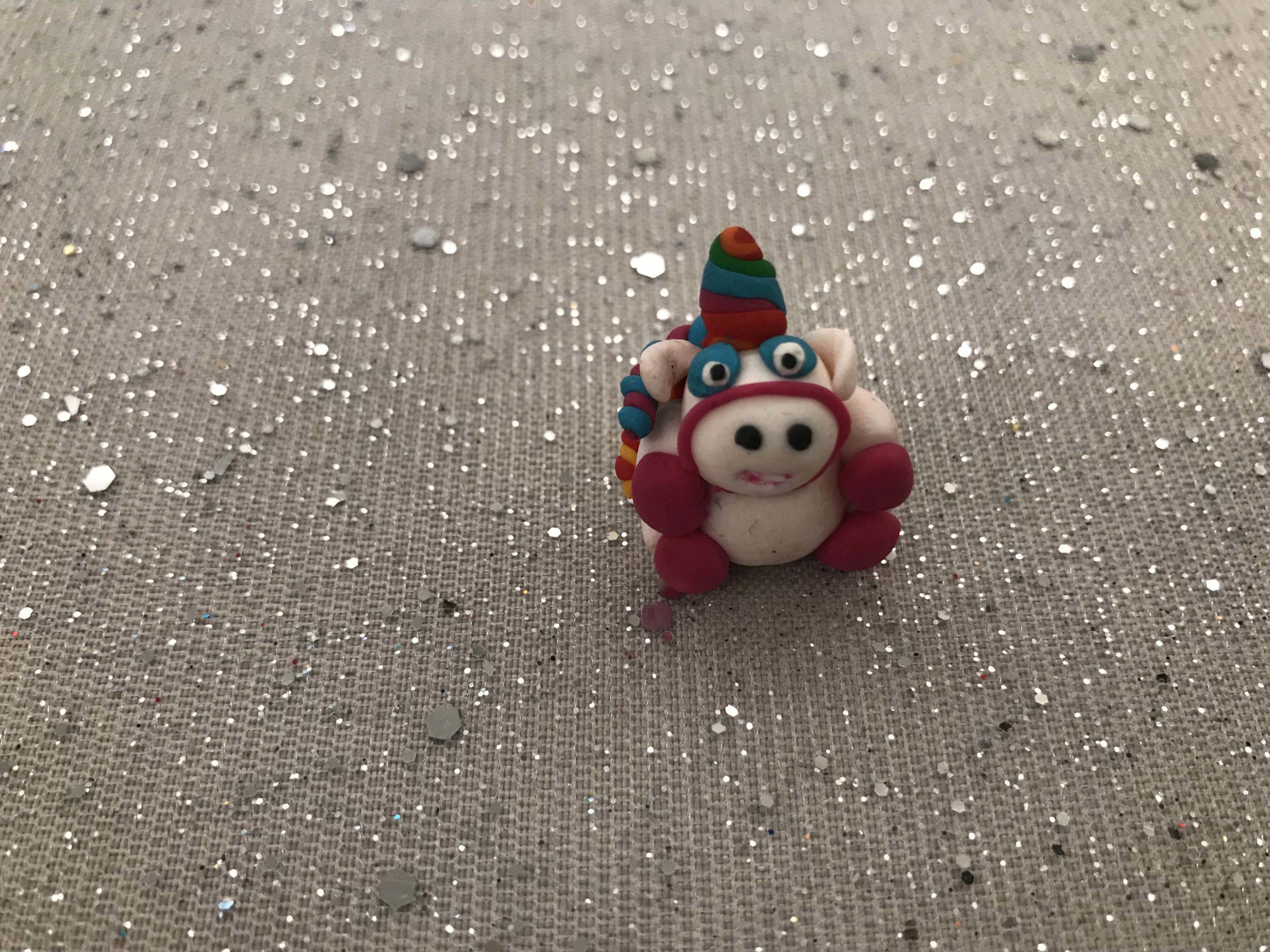 Figurine « Licorne » (pâte FIMO)